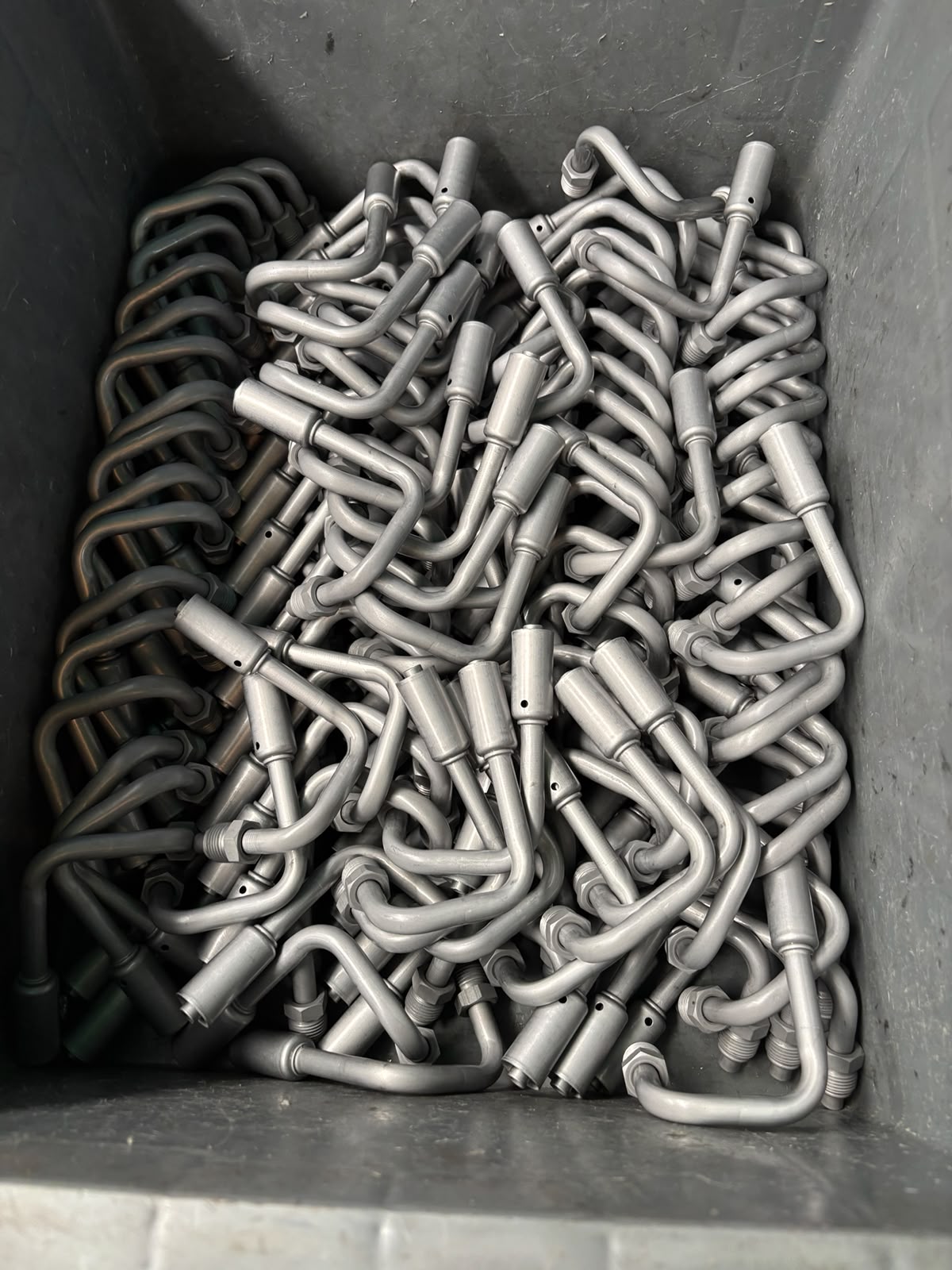 Conexiones hidráulicas zincadas, post-proceso.